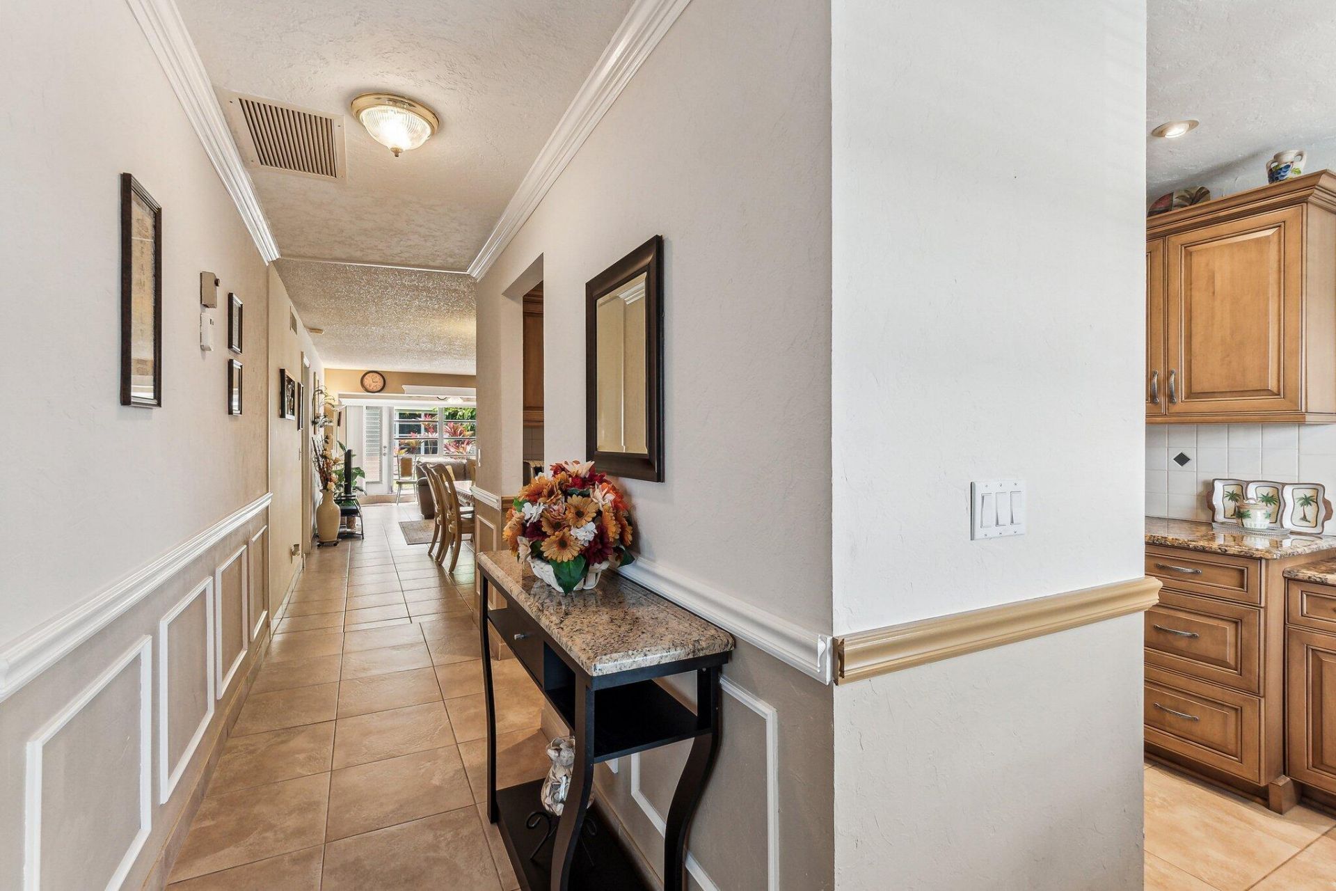 1051 Orange Terrace, Unit 103, Delray Beach, FL 33445 Photo