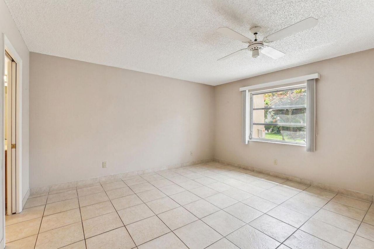 1051 Orange Terrace, Unit 103, Delray Beach, FL 33445 Photo