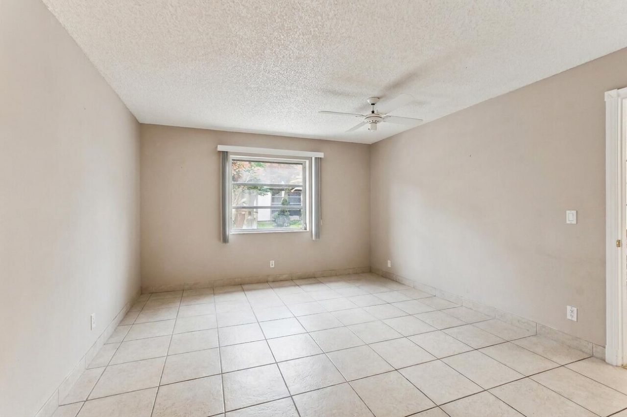 1051 Orange Terrace, Unit 103, Delray Beach, FL 33445 Photo