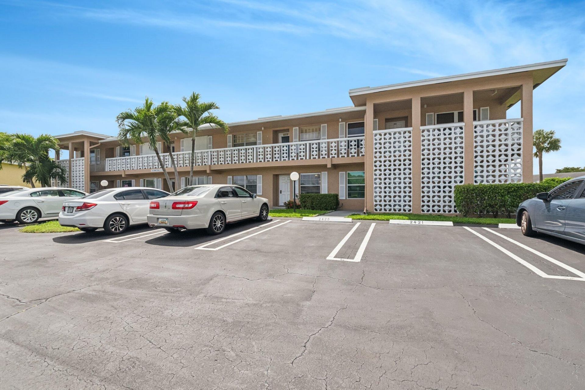 1051 Orange Terrace, Unit 103, Delray Beach, FL 33445 Photo