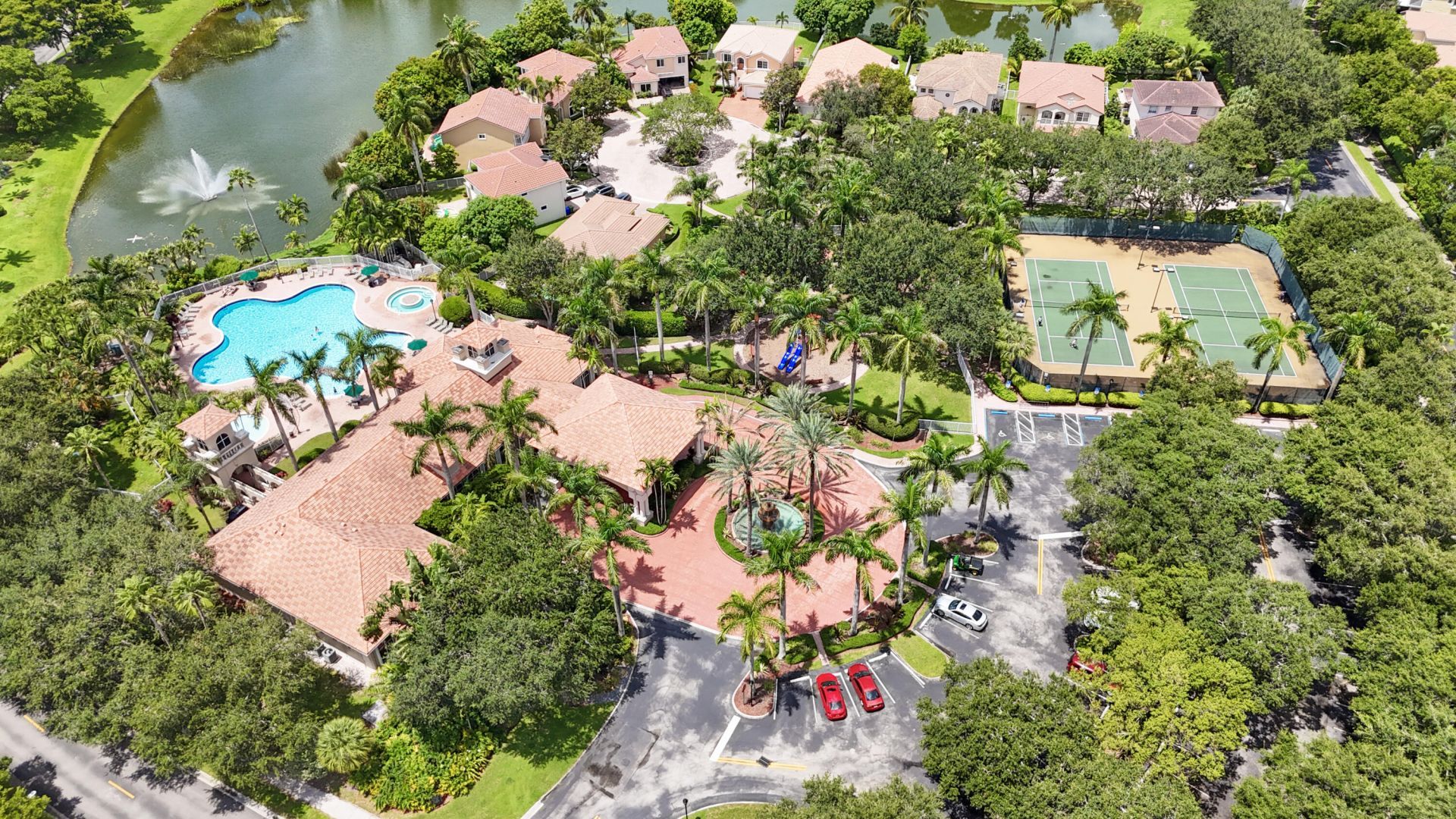 1753 NW 74th Way, Pembroke Pines, FL 33024 Photo