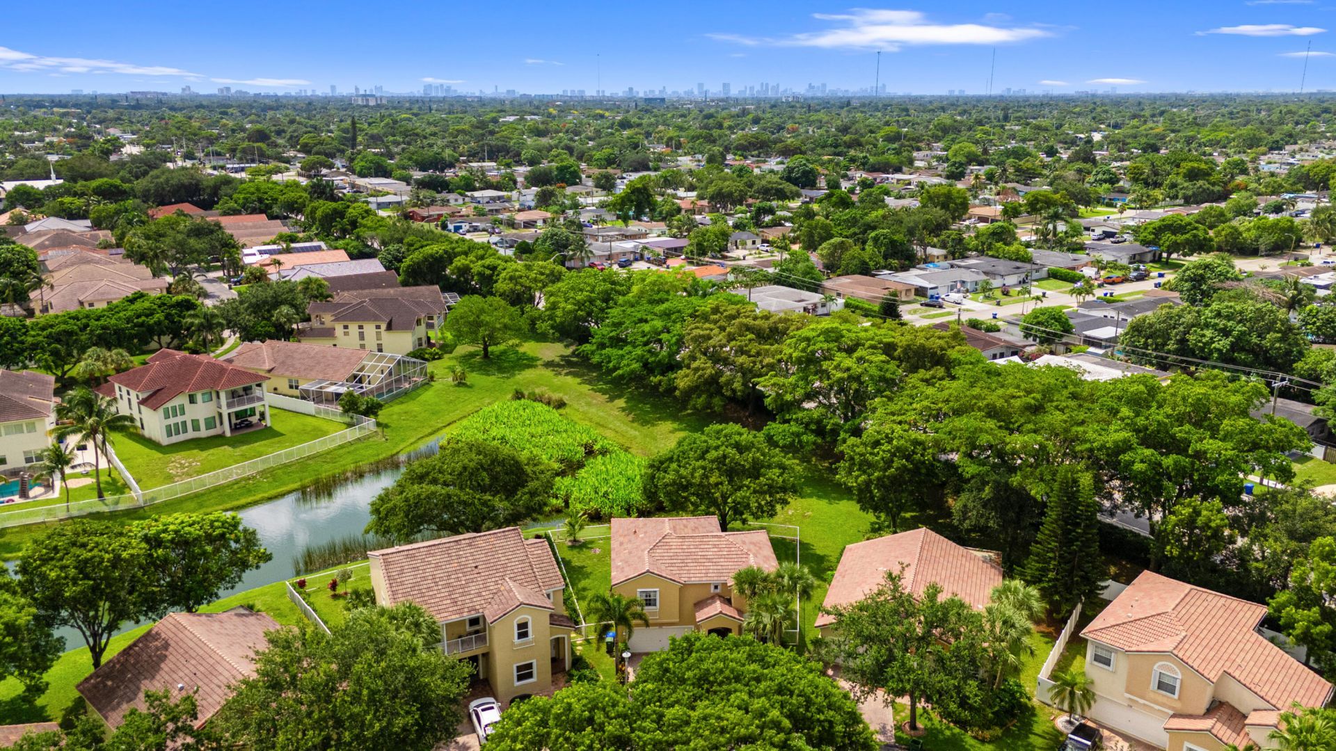 1753 NW 74th Way, Pembroke Pines, FL 33024 Photo
