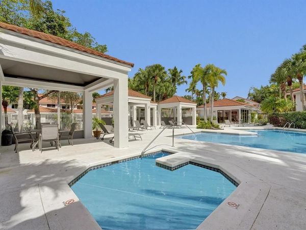 9202 NW 9th Court, Plantation, FL 33324