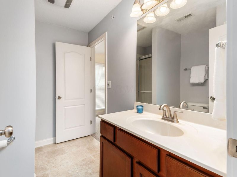 3973 Dinon Drive , Columbus, OH 43221 Photo 14