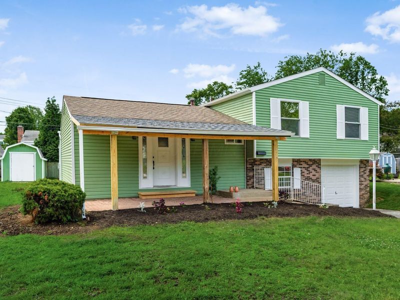 4533 Beachworth Court, Columbus, OH 43232 Photo 2