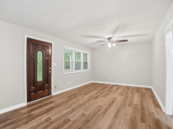 7158 Cozaddale Road, Goshen, OH 45122