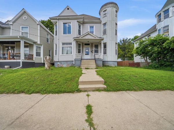 609 W ARMSTRONG Avenue, Peoria, IL 61606