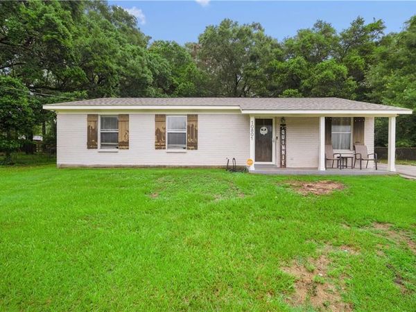 10801 Meadow Lane W, Irvington, AL 36544