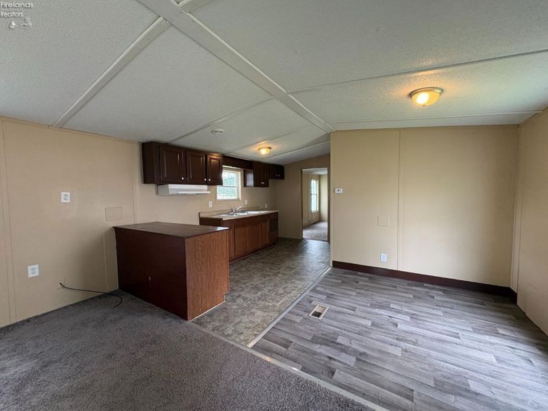 1121 Clayberg Road, Unit 76, Greenwich, OH 44837 Photo 6