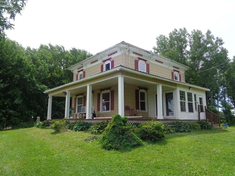 397 Plymouth East Road, Greenwich, OH 44837 Photo 2