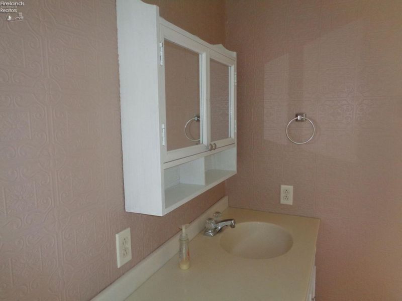 397 Plymouth East Road, Greenwich, OH 44837 Photo 41