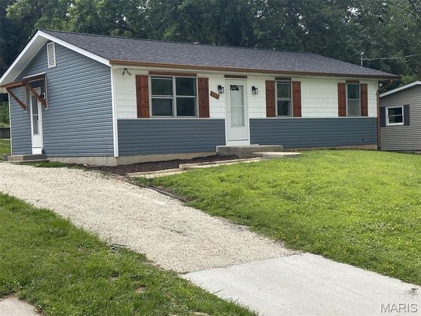 901 Morgan Street, New Haven, MO 63068