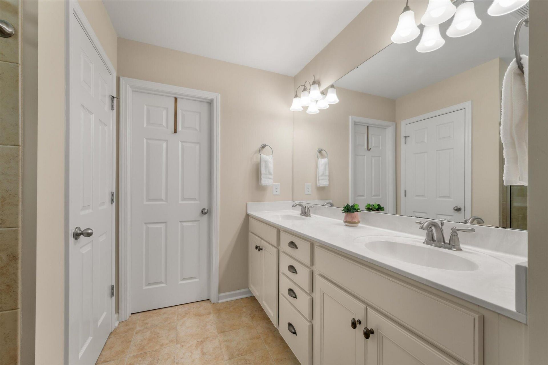 527 Nelliefield Trail Photo 24