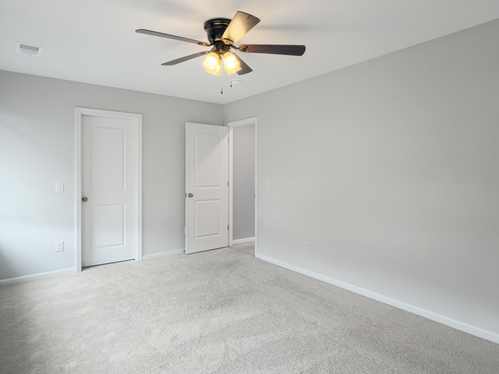 195 Cypress Plantation Road Photo 17
