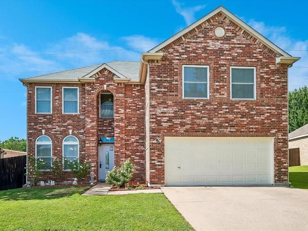 1141 Timberlake Lane, Lewisville, TX 75067