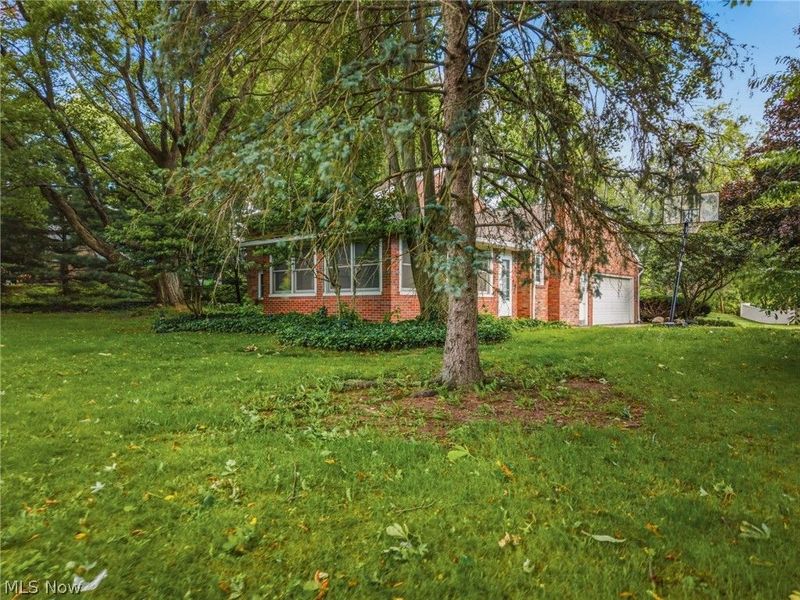 2211 Hunting Valley Street NW, North Canton, OH 44720 Photo 26