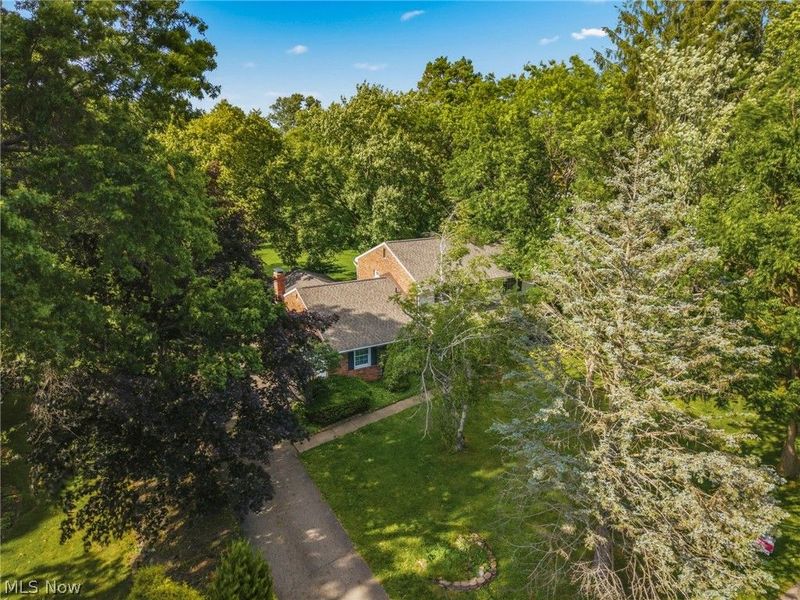 2211 Hunting Valley Street NW, North Canton, OH 44720 Photo 32