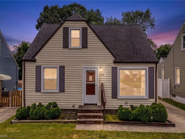 12908 York Boulevard , Garfield Heights, OH 44125