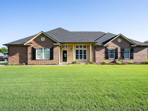 10688 E 142nd Court North N, Collinsville, OK 74021