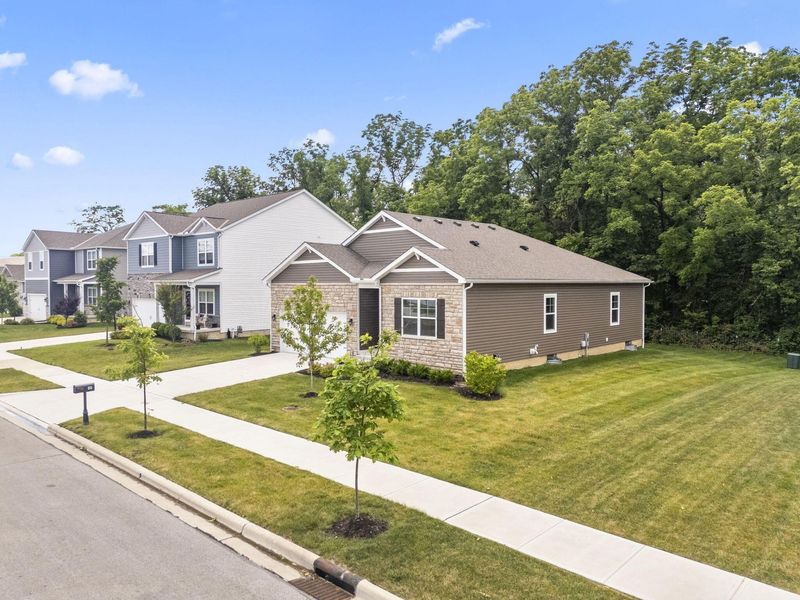 573 Penwell Drive , Delaware, OH 43015 Photo 3