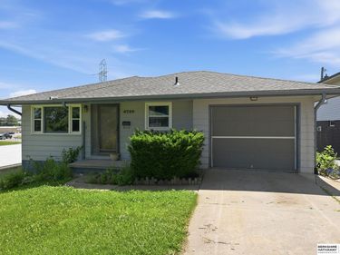4729 S 78th Street, Ralston, NE 68127