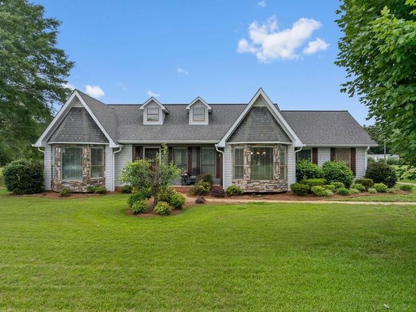 102 OTWELL Ln, Jasper, AL 35504