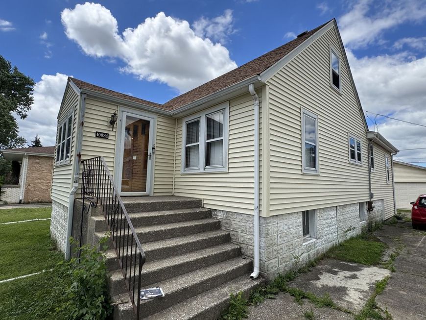 Main Photo