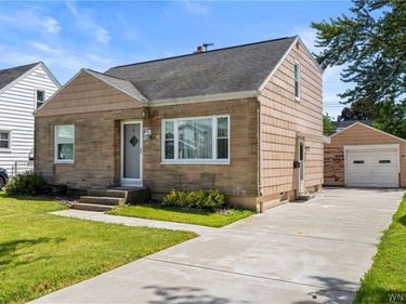 214 Rosemont Avenue, Buffalo, NY 14217