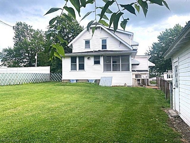 103 Taylor Lane, Saint Clairsville, OH 43950 Photo 3