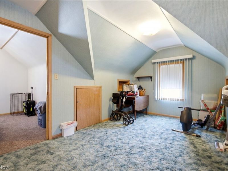 2212 Larchmont Drive, Wickliffe, OH 44092 Photo 13