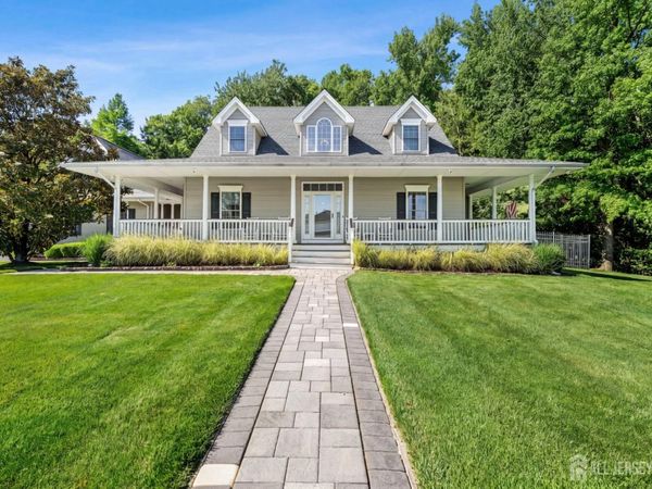 24 Kerr Lane, Old Bridge, NJ 07747