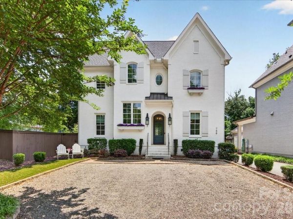 748 Ellsworth Road, Charlotte, NC 28211