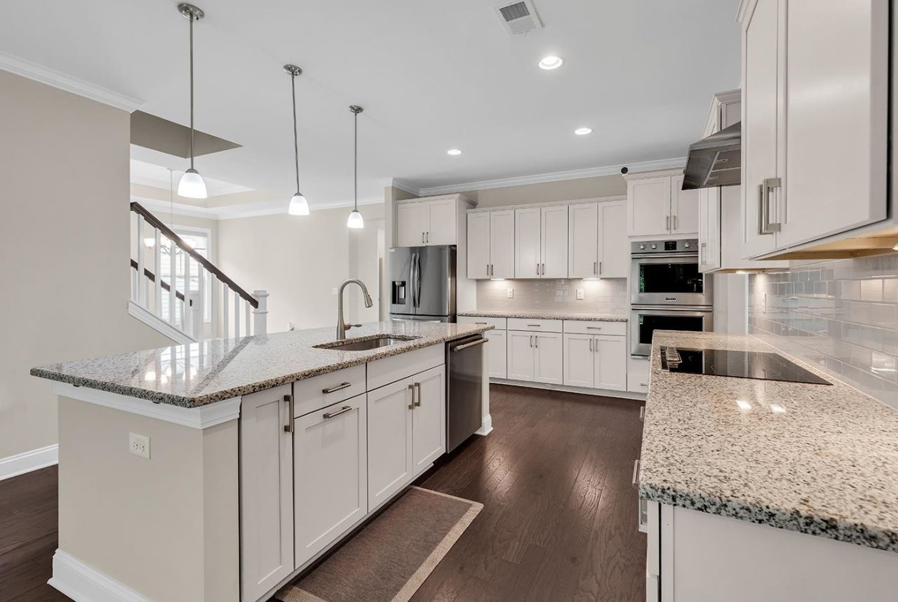 64 Black Pearl Court Photo 19