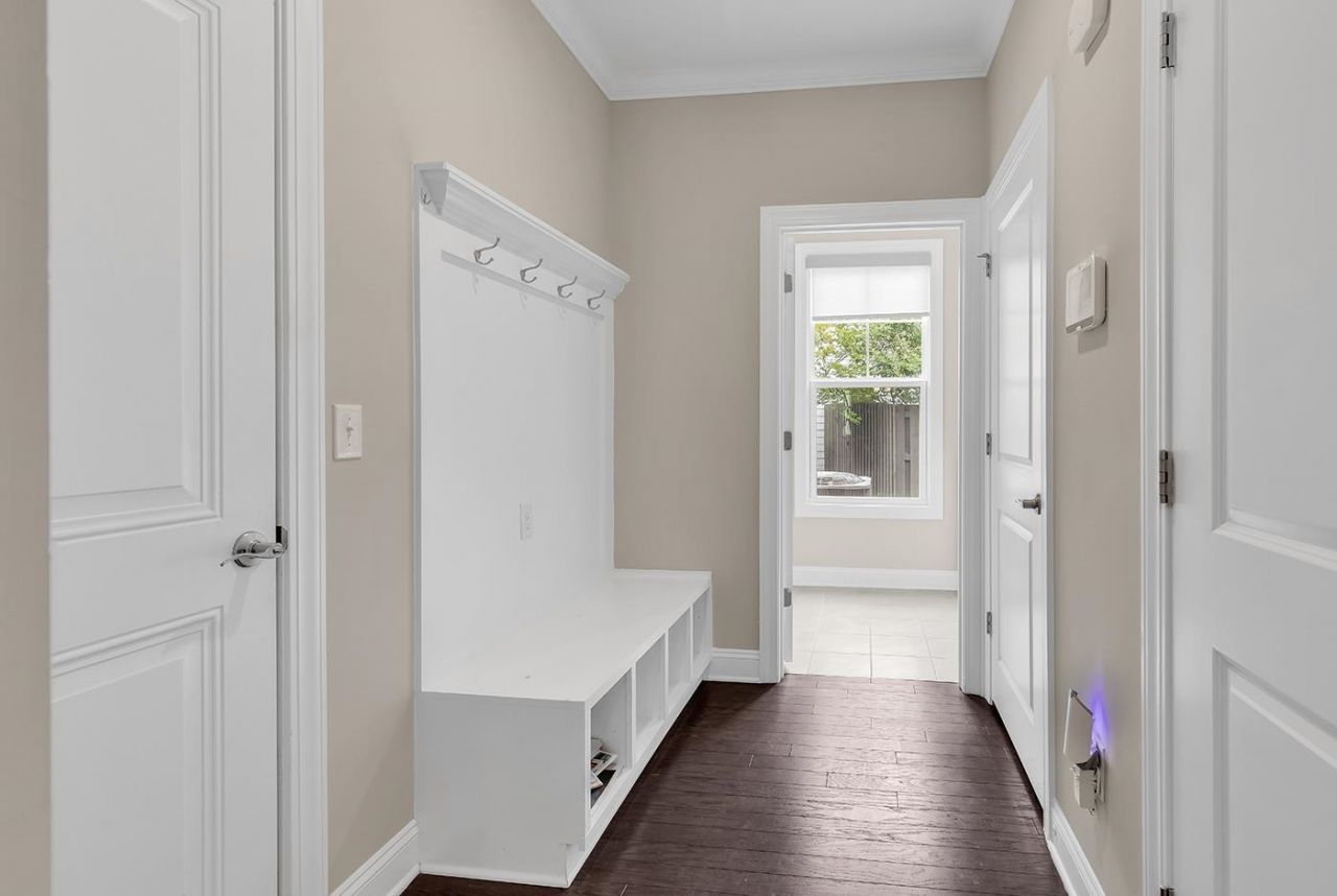 64 Black Pearl Court Photo 23