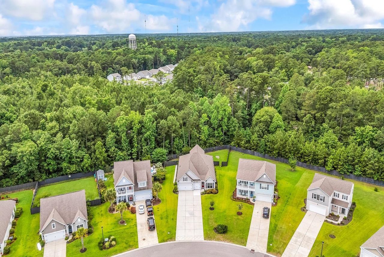 64 Black Pearl Court Photo 68
