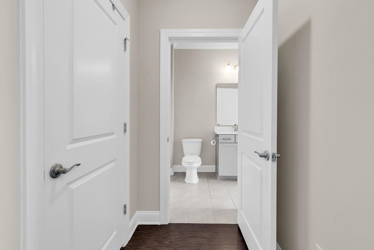 64 Black Pearl Court Photo 8