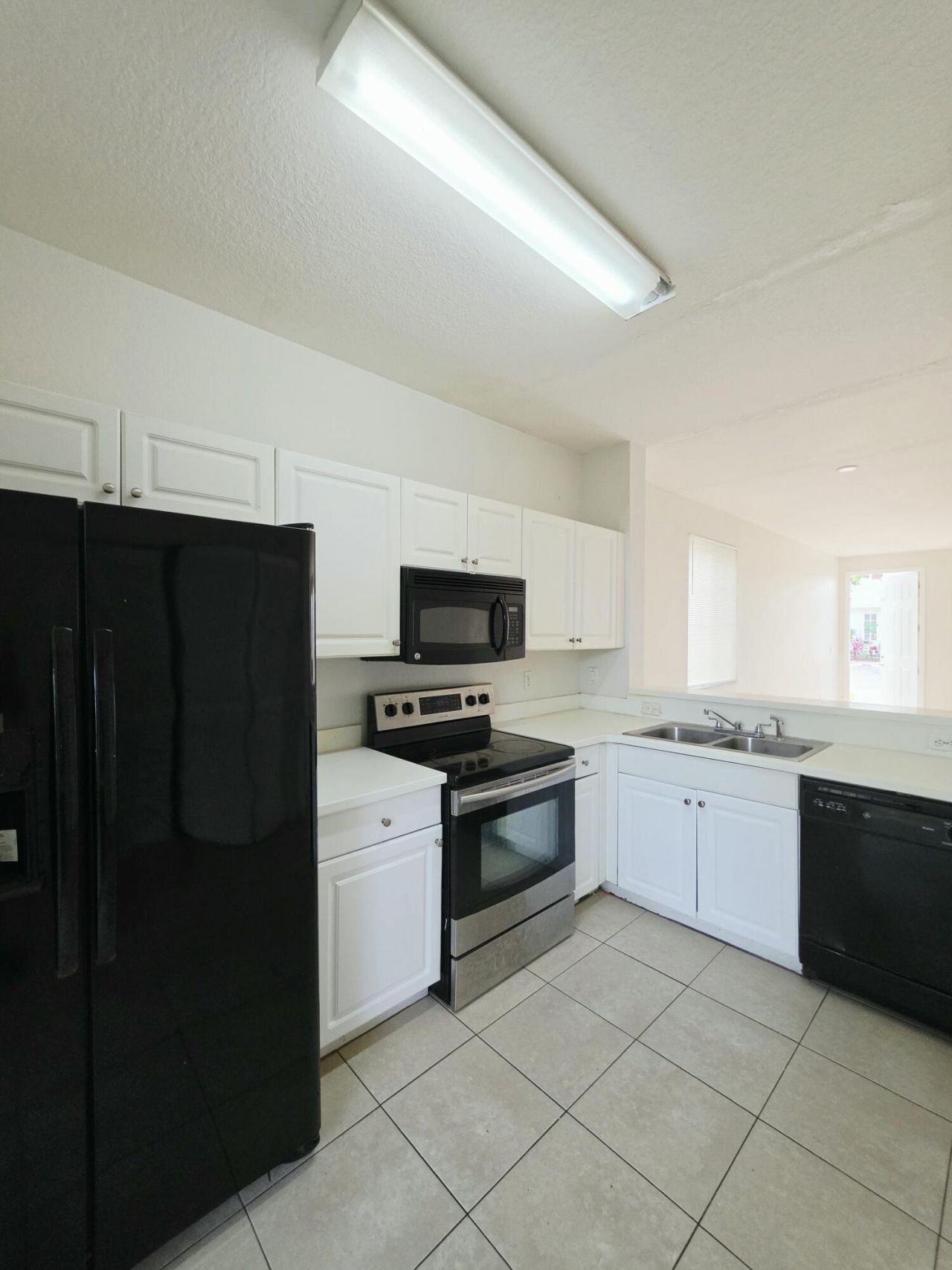 4154 Napoli Lake Drive, Riviera Beach, FL 33410 Photo
