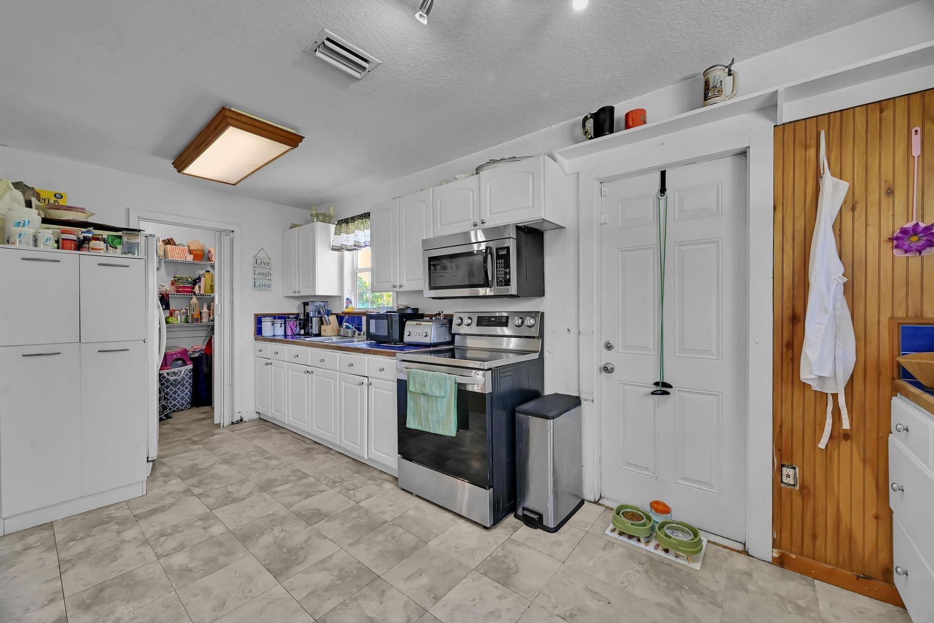 17605 92nd Lane N, The Acreage, FL 33470 Photo