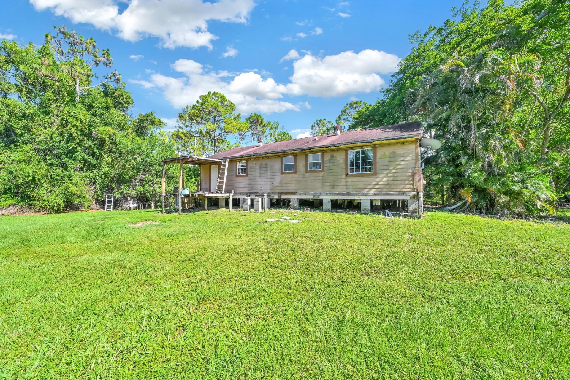 17605 92nd Lane N, The Acreage, FL 33470 Photo