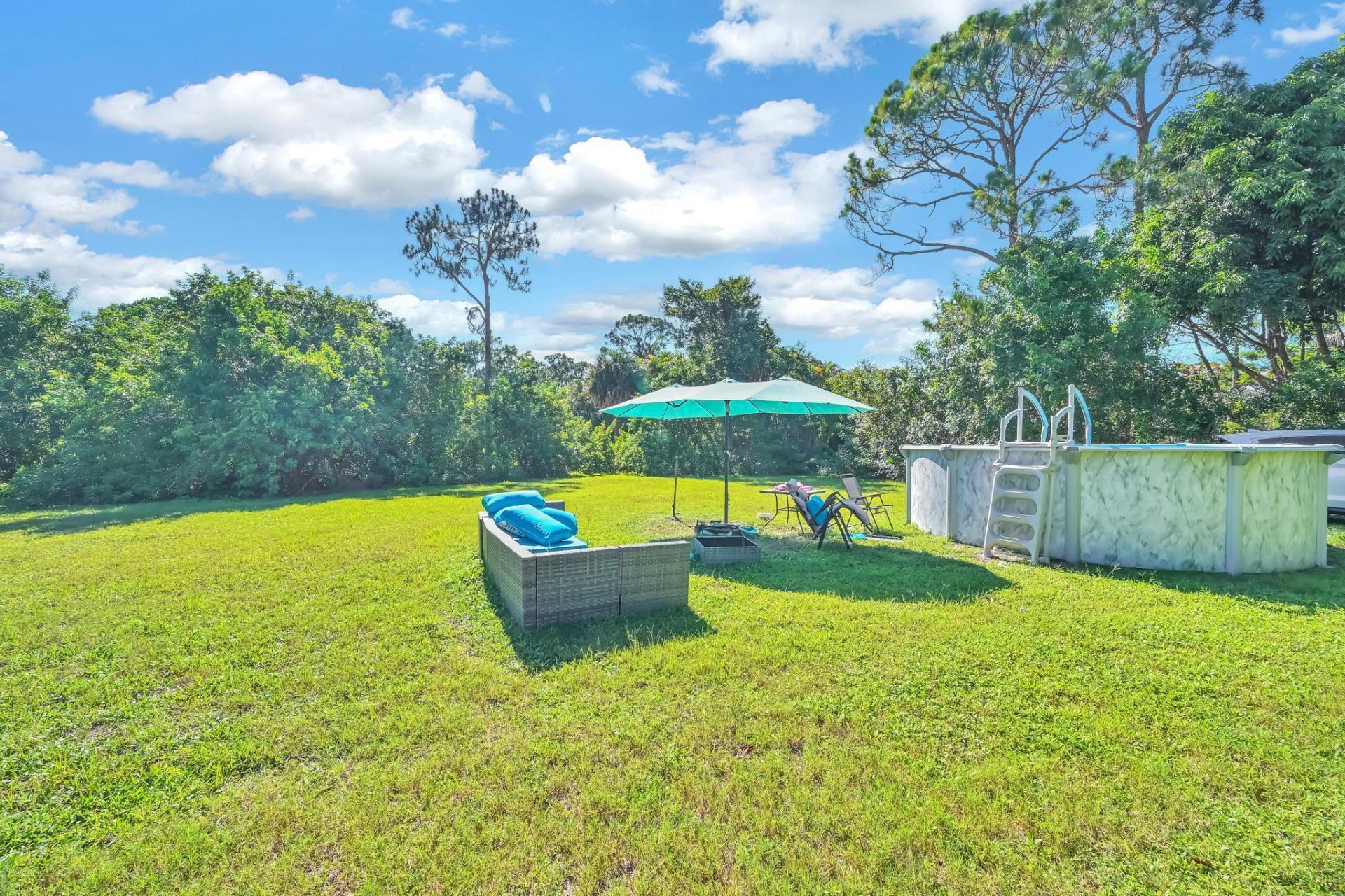17605 92nd Lane N, The Acreage, FL 33470 Photo