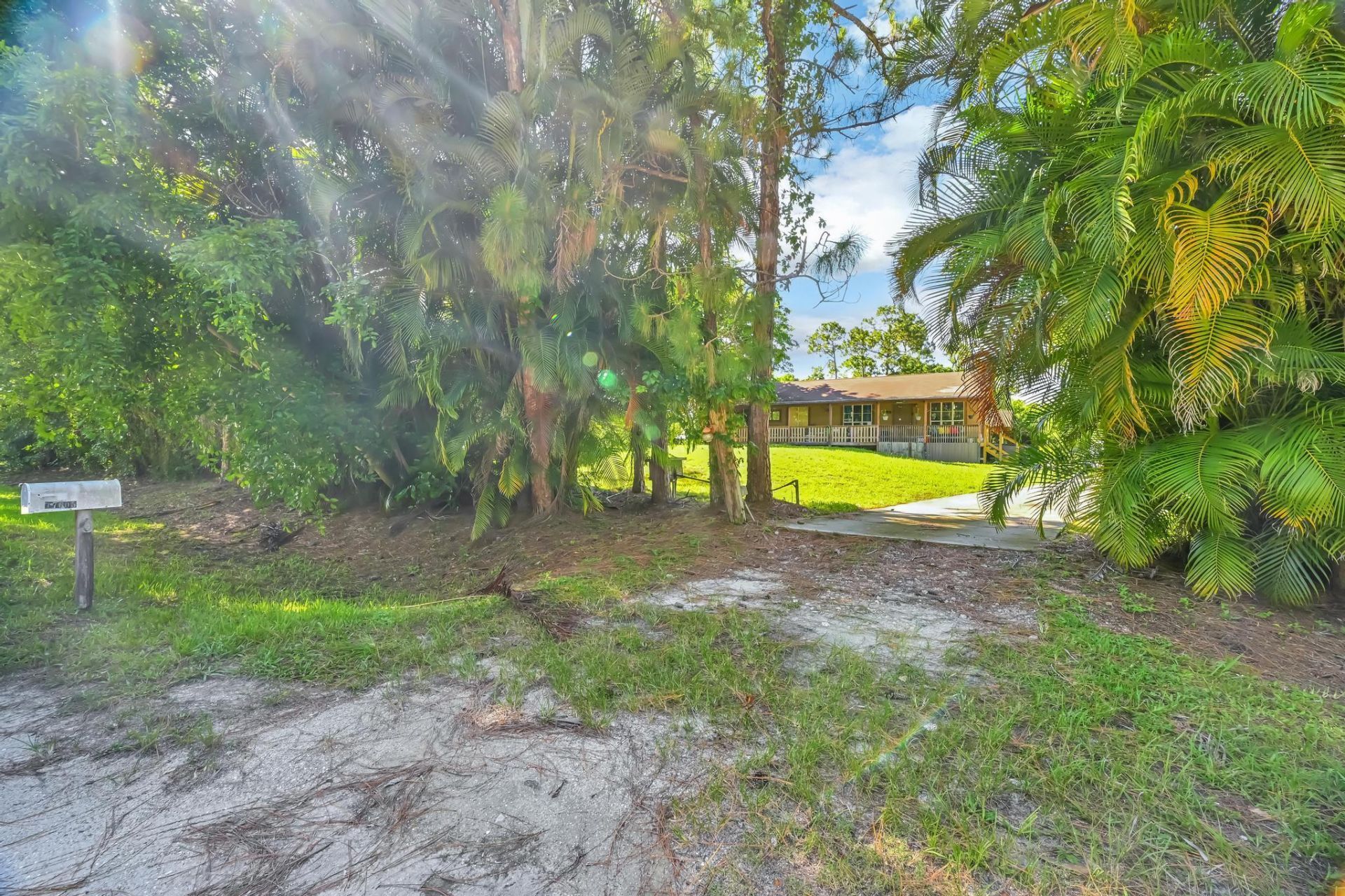 17605 92nd Lane N, The Acreage, FL 33470 Photo