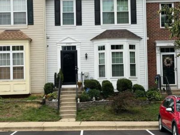 2502 SHORT PUTT COURT, CROFTON, MD 21114