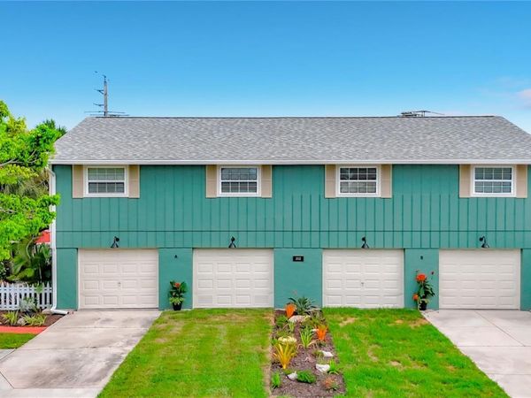 202 PEACOCK LANE, Unit B, HOLMES BEACH, FL 34217