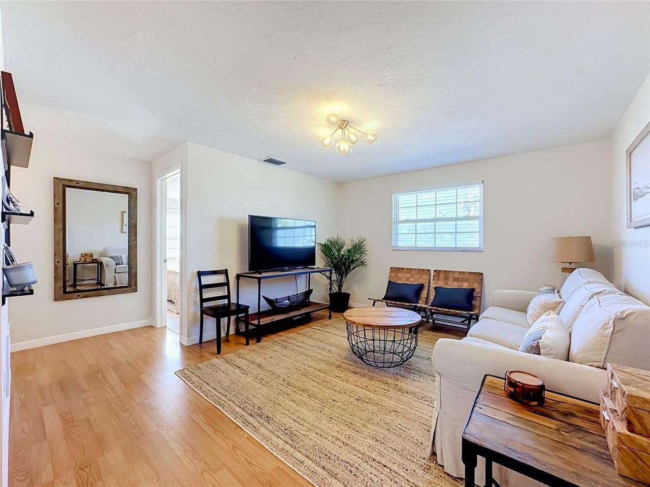 202 Peacock Lane, Unit B, Holmes Beach, FL 34217 Photo