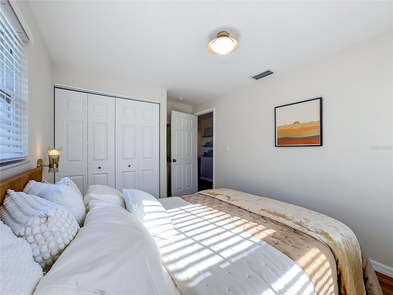 202 Peacock Lane, Unit B, Holmes Beach, FL 34217 Photo