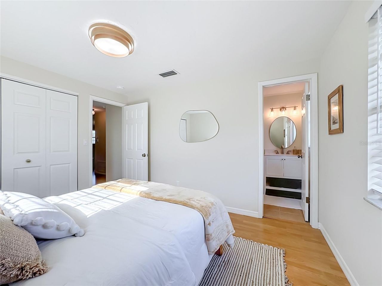 202 Peacock Lane, Unit B, Holmes Beach, FL 34217 Photo