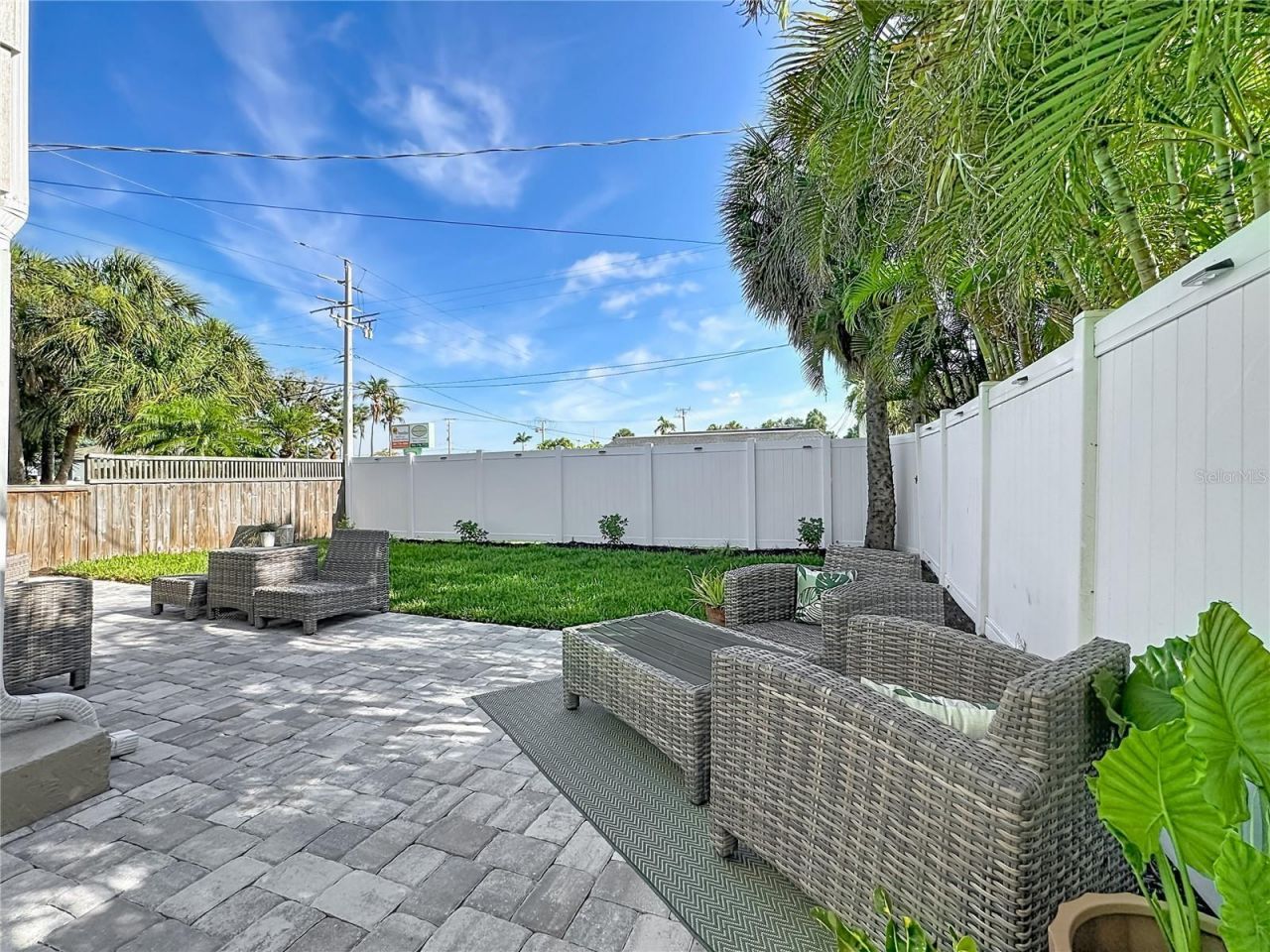 202 Peacock Lane, Unit B, Holmes Beach, FL 34217 Photo