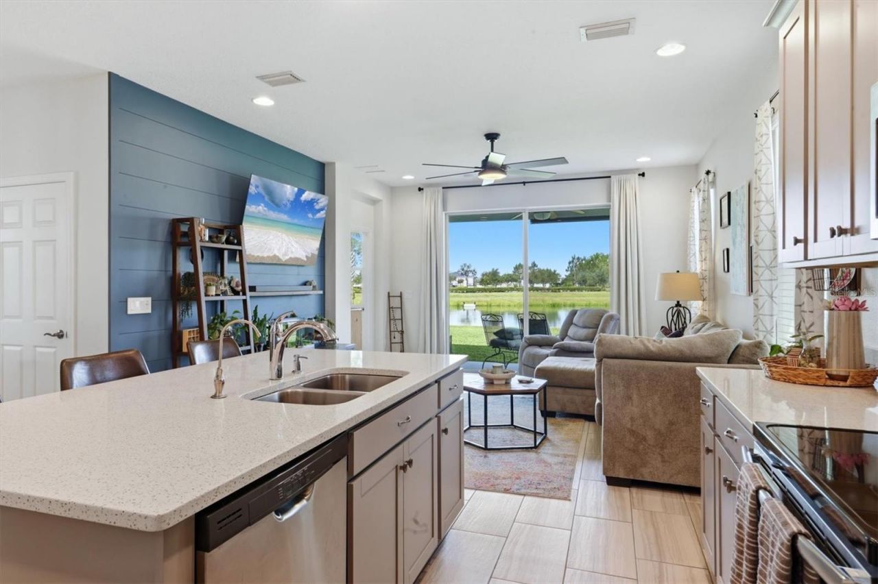 8583 Starlight Loop , Parrish, FL 34219 Photo