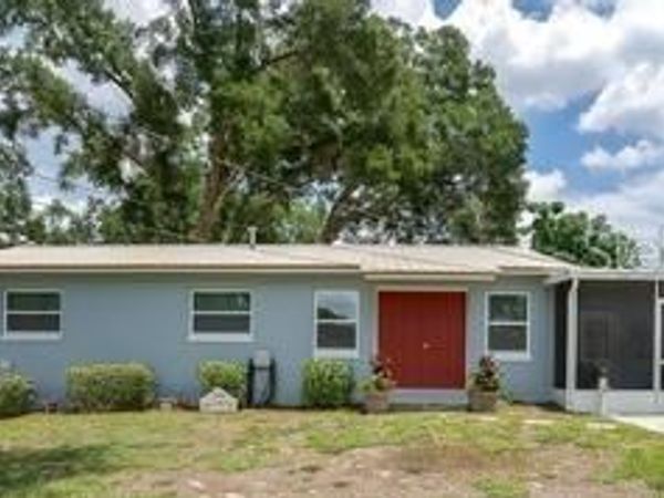 709 CINDY AVENUE , FRUITLAND PARK, FL 34731
