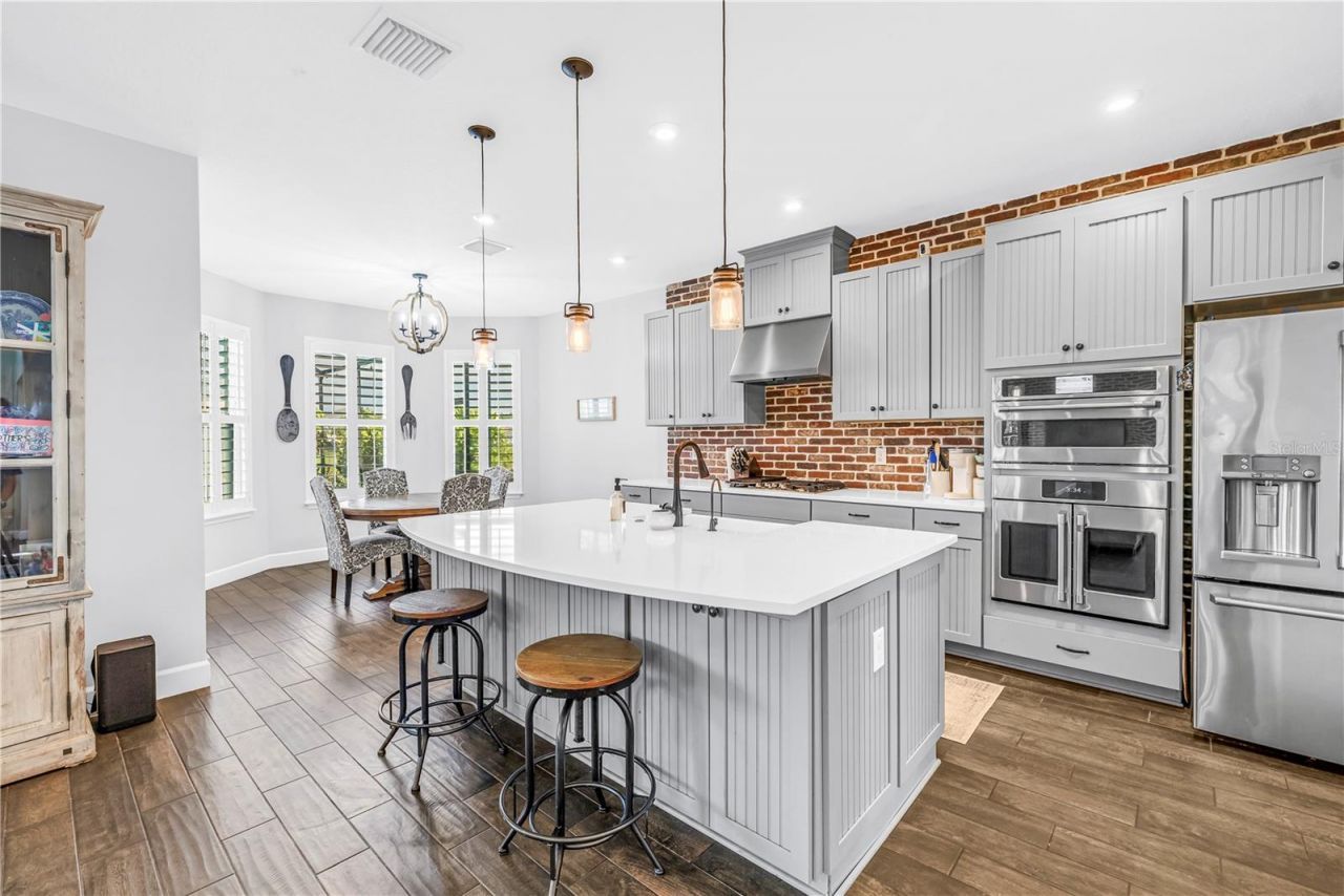 10108 Corriente Court, Palmetto, FL 34221 Photo